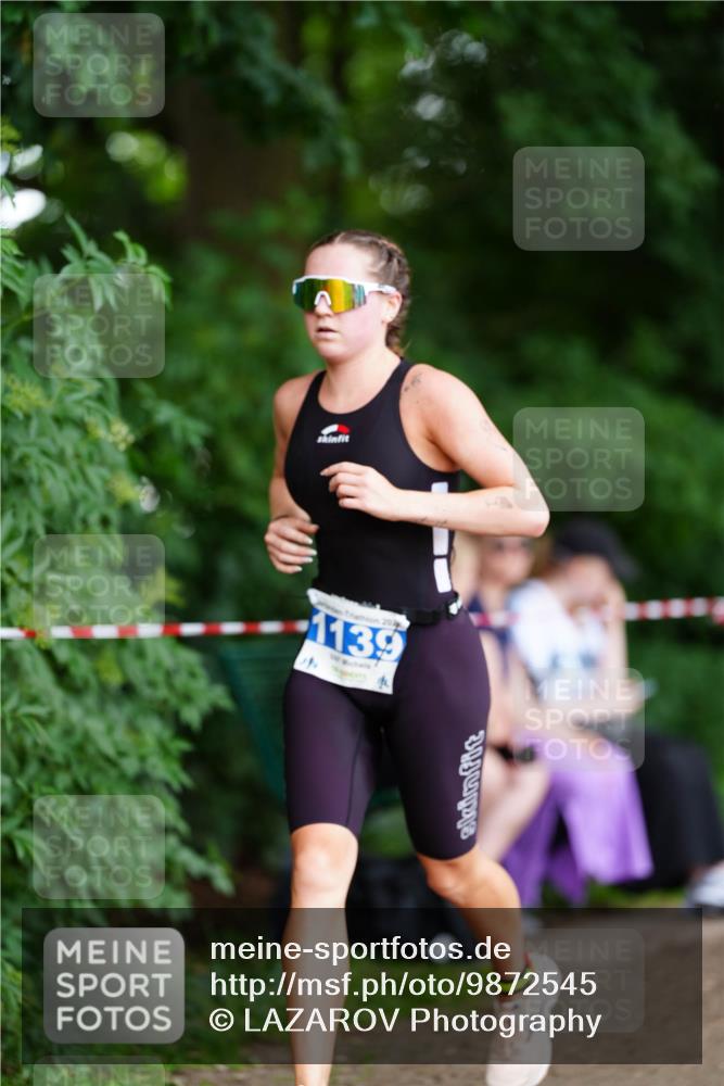 21.06.2026 - 29. Vierlanden-Triathlon LAZAROV Photography http://msf.ph/oto/9872545 21.06.2026 14:13:36 Laufen 1139 meine-sportfotos.de