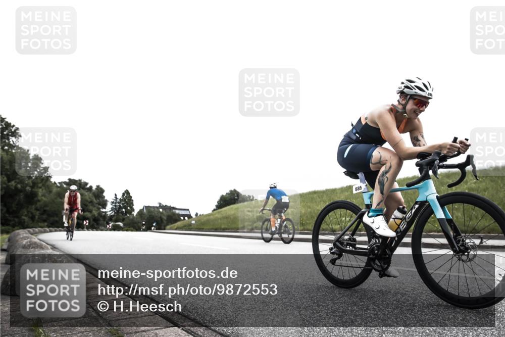 21.06.2026 - 29. Vierlanden-Triathlon H.Heesch http://msf.ph/oto/9872553 21.06.2026 12:17:23 Radfahren 41, 762, 889 meine-sportfotos.de