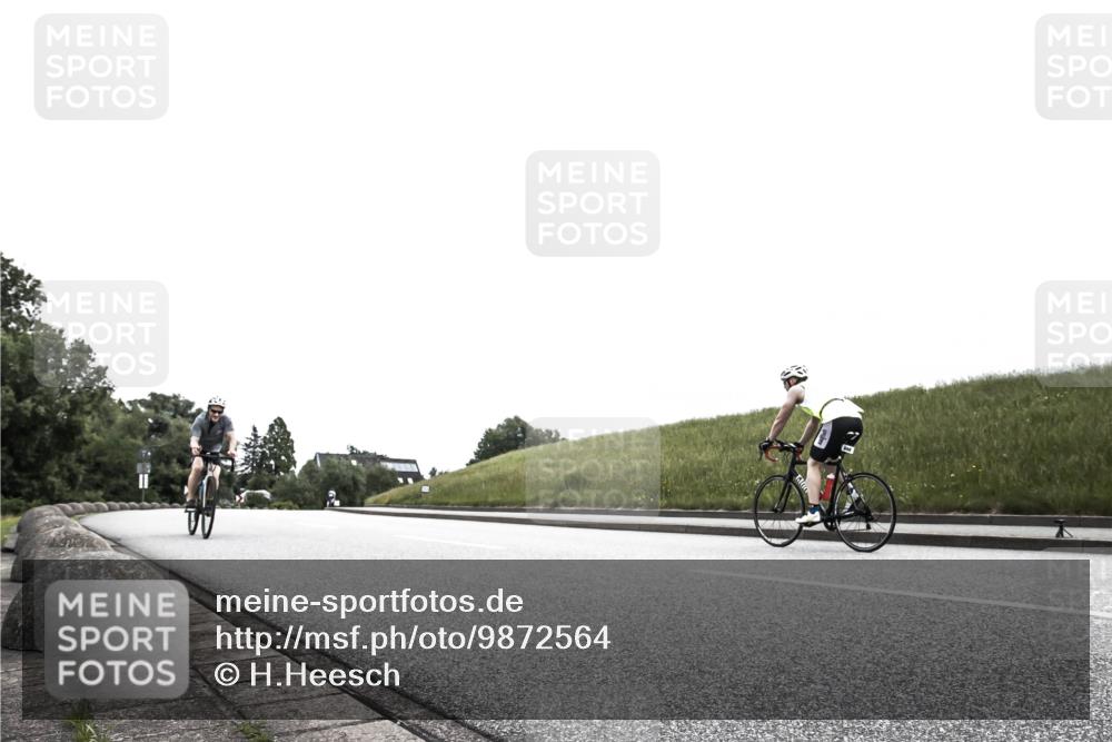 21.06.2026 - 29. Vierlanden-Triathlon H.Heesch http://msf.ph/oto/9872564 21.06.2026 12:17:42 Radfahren 751, 877, 895 meine-sportfotos.de