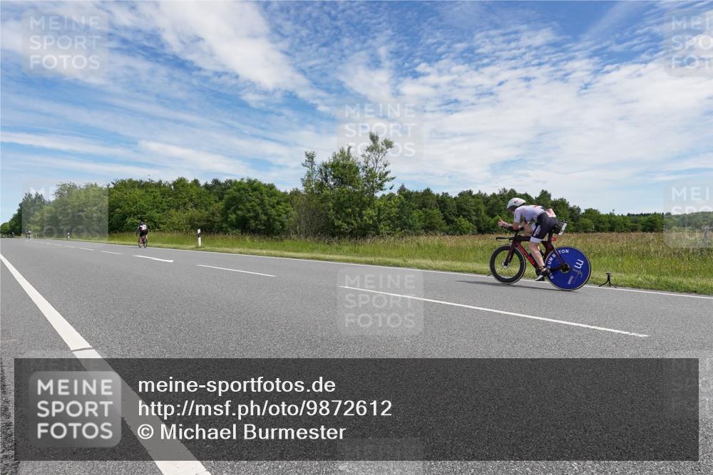 21.06.2026 - Viking Triathlon Michael Burmester http://msf.ph/oto/9872612 21.06.2026 12:30:59 Radfahren 34, 45, 107, 111, 113, 125, 151, 188, 199, 241, 252, 327, 340, 383, 445, 485, 553, 567, 574, 578, 663 meine-sportfotos.de