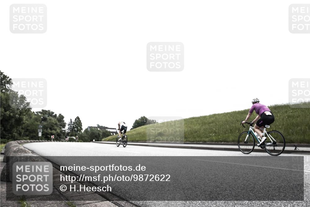 21.06.2026 - 29. Vierlanden-Triathlon H.Heesch http://msf.ph/oto/9872622 21.06.2026 12:18:19 Radfahren  meine-sportfotos.de