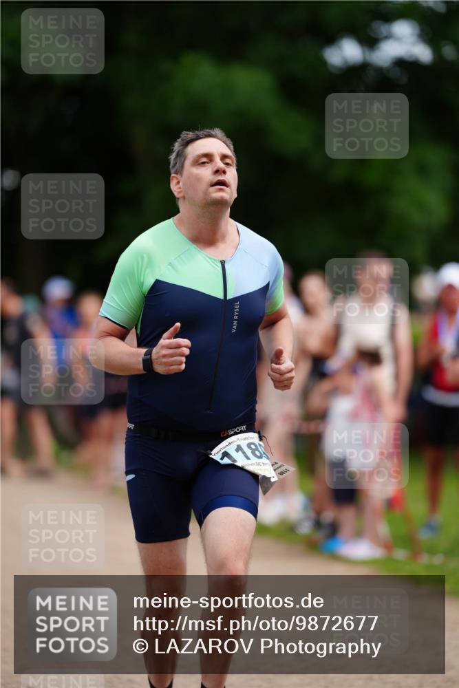 21.06.2026 - 29. Vierlanden-Triathlon LAZAROV Photography http://msf.ph/oto/9872677 21.06.2026 14:15:10 Laufen 18, 6811 meine-sportfotos.de