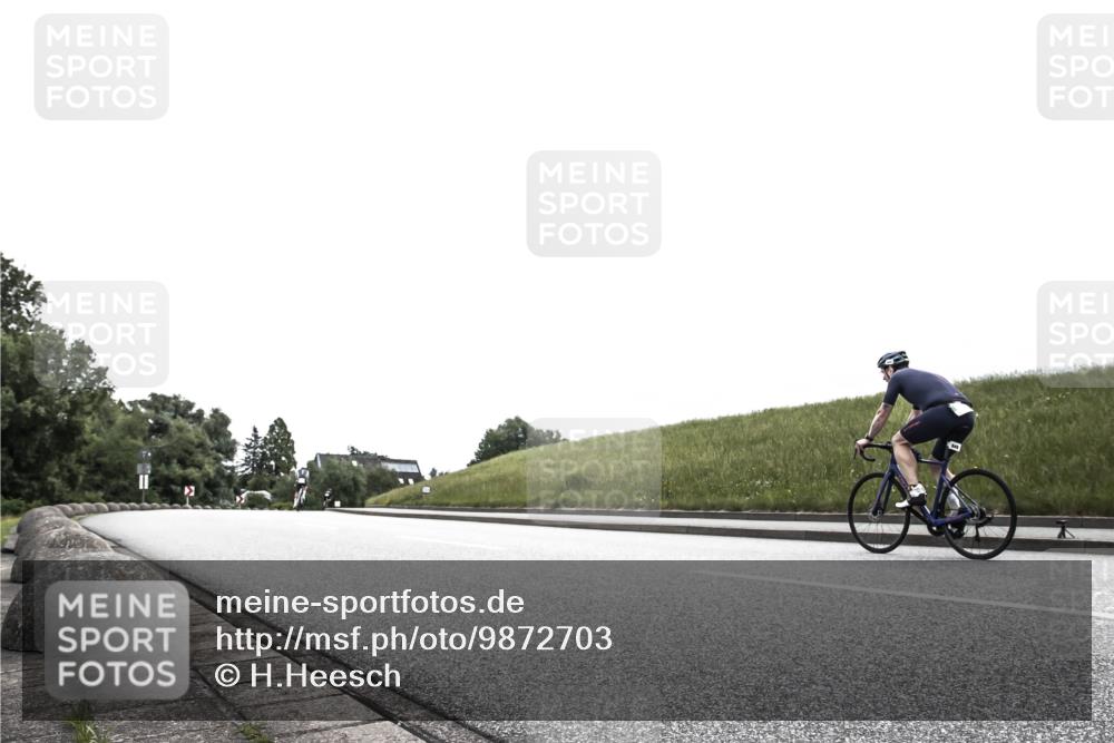 21.06.2026 - 29. Vierlanden-Triathlon H.Heesch http://msf.ph/oto/9872703 21.06.2026 12:19:34 Radfahren 793 meine-sportfotos.de
