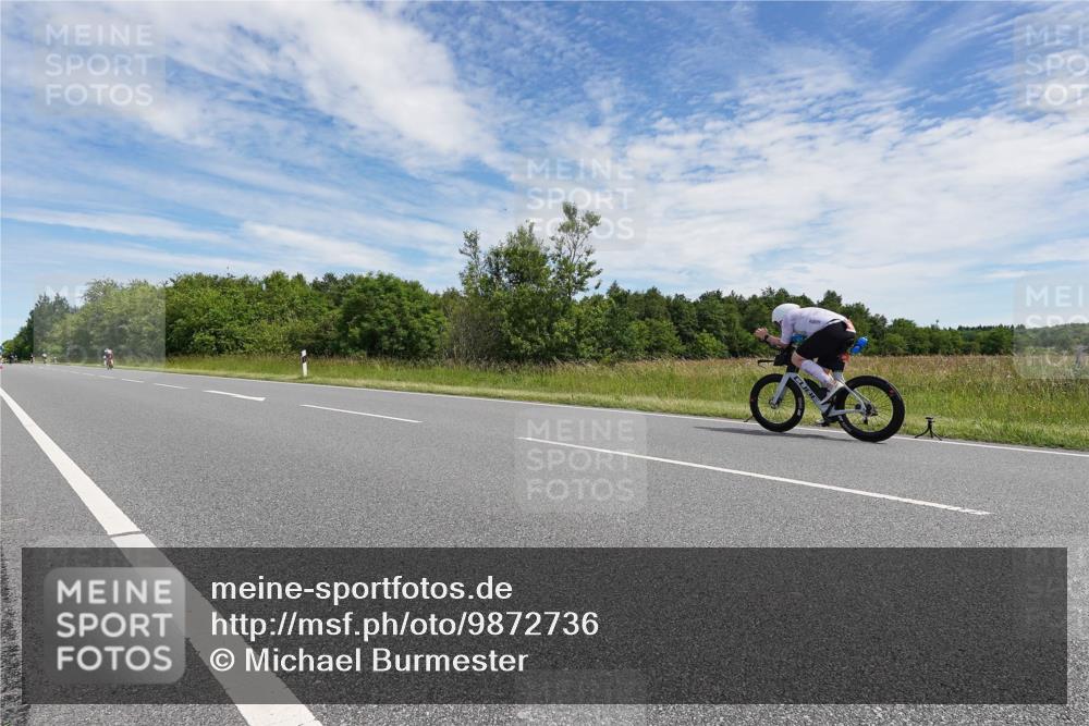 21.06.2026 - Viking Triathlon Michael Burmester http://msf.ph/oto/9872736 21.06.2026 12:32:48 Radfahren 97, 114, 116, 247, 265, 289, 301, 447, 454, 579, 626, 659 meine-sportfotos.de