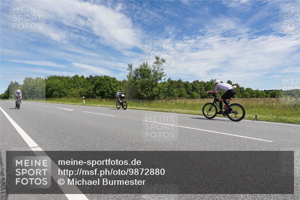 21.06.2026 - Viking Triathlon Michael Burmester http://msf.ph/oto/9872880 21.06.2026 12:33:59 Radfahren 56, 224, 224, 282, 493, 495, 652 meine-sportfotos.de