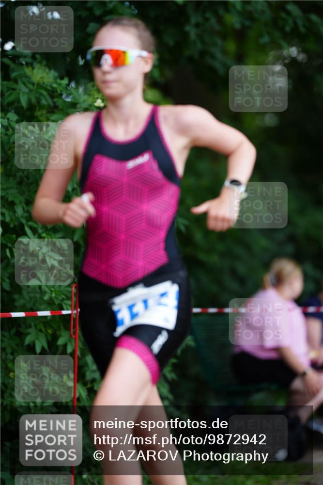 21.06.2026 - 29. Vierlanden-Triathlon LAZAROV Photography http://msf.ph/oto/9872942 21.06.2026 14:17:31 Laufen  meine-sportfotos.de