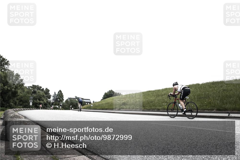 21.06.2026 - 29. Vierlanden-Triathlon H.Heesch http://msf.ph/oto/9872999 21.06.2026 12:27:05 Radfahren  meine-sportfotos.de