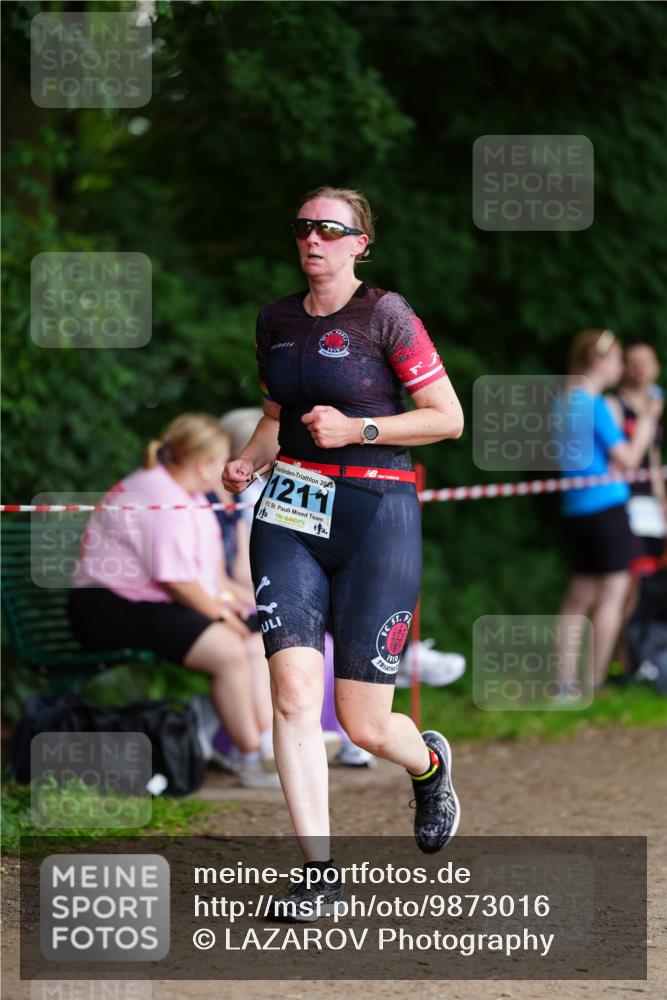 21.06.2026 - 29. Vierlanden-Triathlon LAZAROV Photography http://msf.ph/oto/9873016 21.06.2026 14:18:29 Laufen 2926, 1211, 4, 1910 meine-sportfotos.de