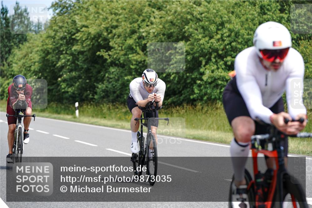 21.06.2026 - Viking Triathlon Michael Burmester http://msf.ph/oto/9873035 21.06.2026 12:46:37 Radfahren 16, 36, 81, 105, 165, 178, 184, 251, 364, 407, 457, 504, 530, 546, 606, 629, 629, 634 meine-sportfotos.de