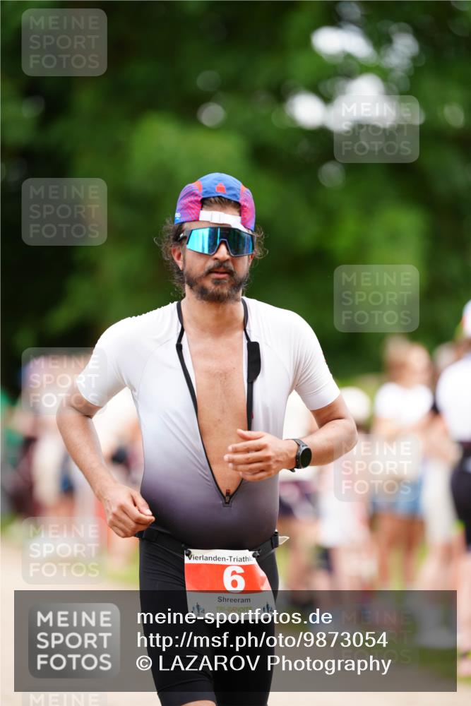 21.06.2026 - 29. Vierlanden-Triathlon LAZAROV Photography http://msf.ph/oto/9873054 21.06.2026 14:19:38 Laufen  meine-sportfotos.de