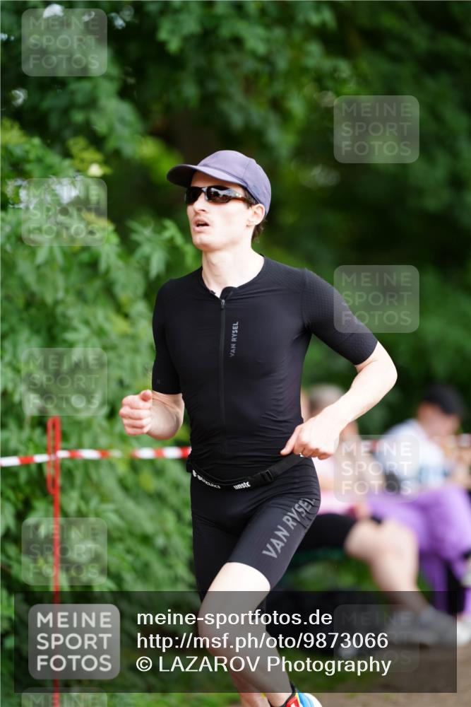 21.06.2026 - 29. Vierlanden-Triathlon LAZAROV Photography http://msf.ph/oto/9873066 21.06.2026 14:19:49 Laufen  meine-sportfotos.de
