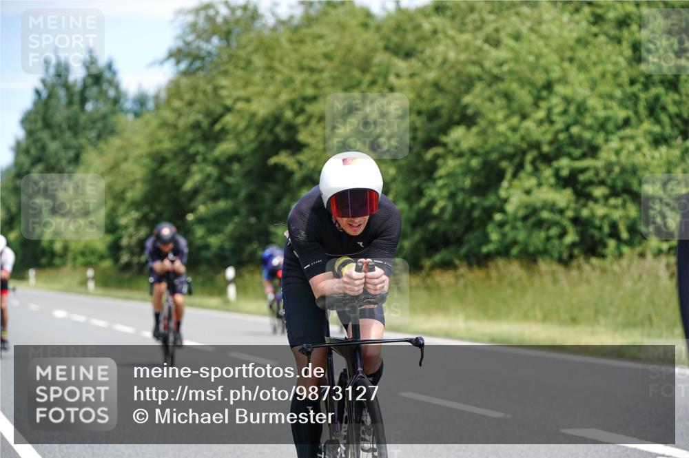 21.06.2026 - Viking Triathlon Michael Burmester http://msf.ph/oto/9873127 21.06.2026 12:46:48 Radfahren 16, 36, 81, 105, 165, 184, 364, 407, 457, 530, 629, 634 meine-sportfotos.de