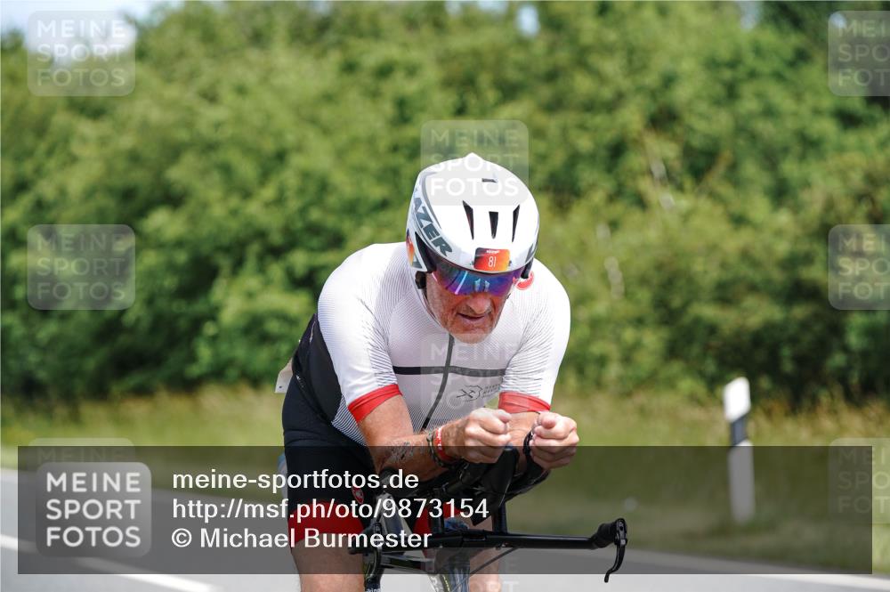 21.06.2026 - Viking Triathlon Michael Burmester http://msf.ph/oto/9873154 21.06.2026 12:46:51 Radfahren 16, 81, 165, 184, 364, 407, 530, 634 meine-sportfotos.de