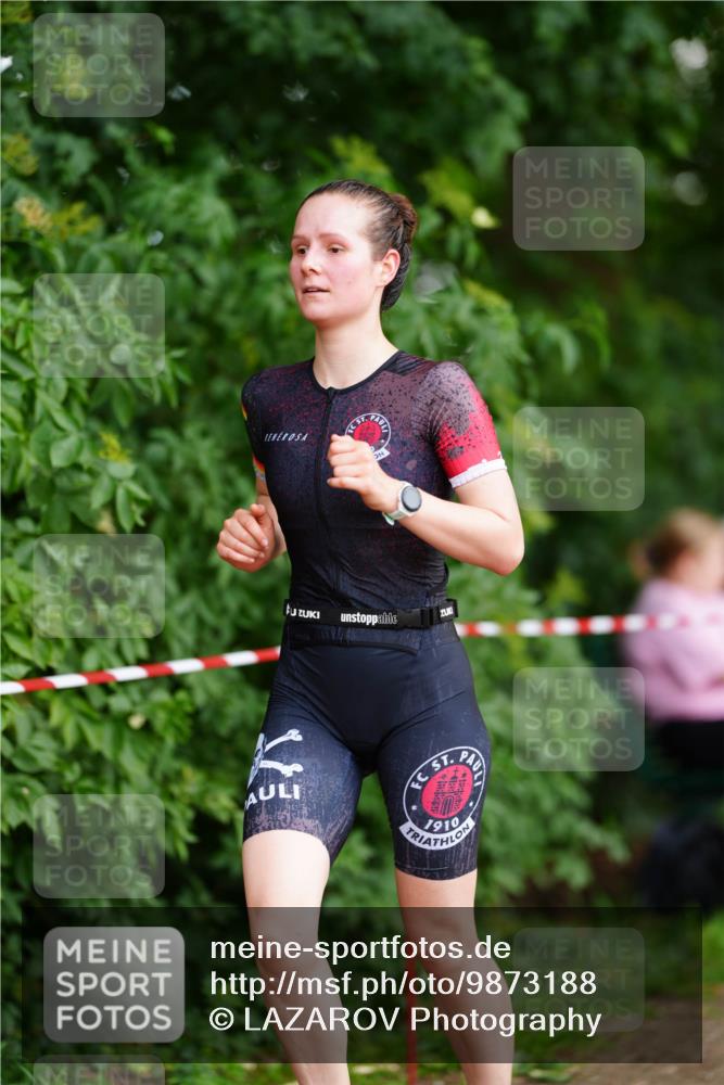 21.06.2026 - 29. Vierlanden-Triathlon LAZAROV Photography http://msf.ph/oto/9873188 21.06.2026 14:20:38 Laufen 1910 meine-sportfotos.de