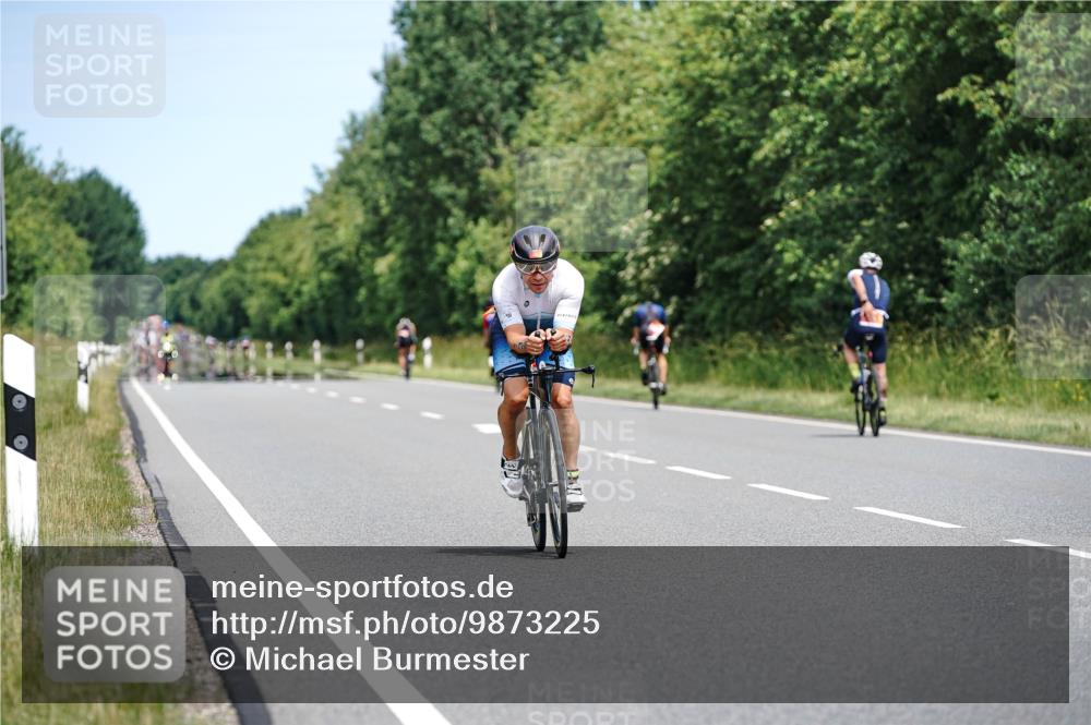 21.06.2026 - Viking Triathlon Michael Burmester http://msf.ph/oto/9873225 21.06.2026 12:47:26 Radfahren 62, 139, 179, 310, 322, 366, 424, 473, 510, 638 meine-sportfotos.de