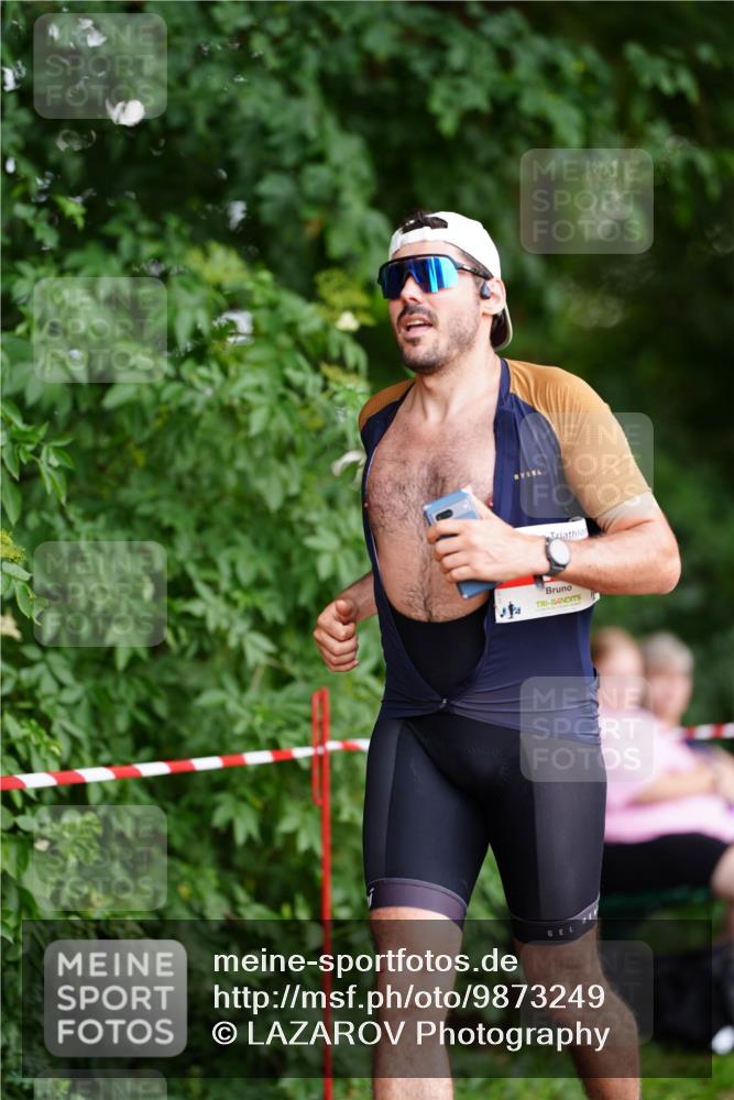 21.06.2026 - 29. Vierlanden-Triathlon LAZAROV Photography http://msf.ph/oto/9873249 21.06.2026 14:21:42 Laufen  meine-sportfotos.de