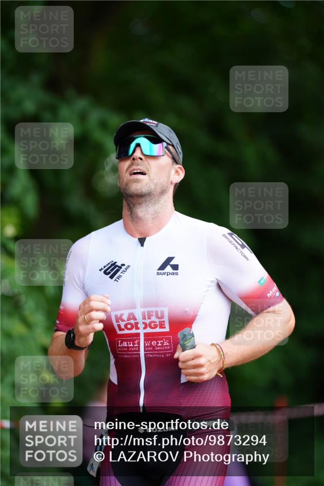 21.06.2026 - 29. Vierlanden-Triathlon LAZAROV Photography http://msf.ph/oto/9873294 21.06.2026 14:22:08 Laufen 8 meine-sportfotos.de