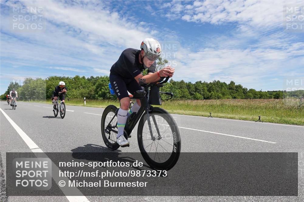 21.06.2026 - Viking Triathlon Michael Burmester http://msf.ph/oto/9873373 21.06.2026 12:40:06 Radfahren 47, 174, 242, 272, 325, 512, 524, 624 meine-sportfotos.de