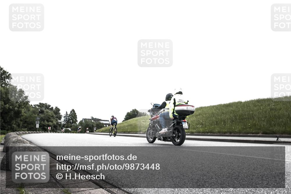 21.06.2026 - 29. Vierlanden-Triathlon H.Heesch http://msf.ph/oto/9873448 21.06.2026 12:29:42 Radfahren  meine-sportfotos.de
