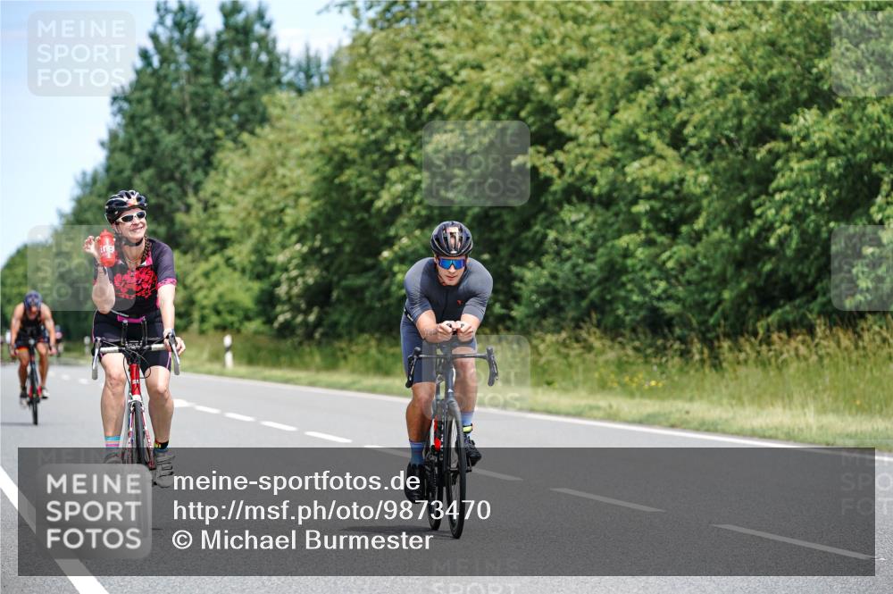 21.06.2026 - Viking Triathlon Michael Burmester http://msf.ph/oto/9873470 21.06.2026 12:48:59 Radfahren 44, 52, 316, 330, 379, 455, 666 meine-sportfotos.de