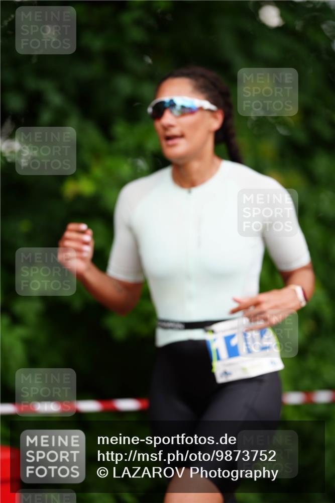 21.06.2026 - 29. Vierlanden-Triathlon LAZAROV Photography http://msf.ph/oto/9873752 21.06.2026 14:28:12 Laufen 1104 meine-sportfotos.de