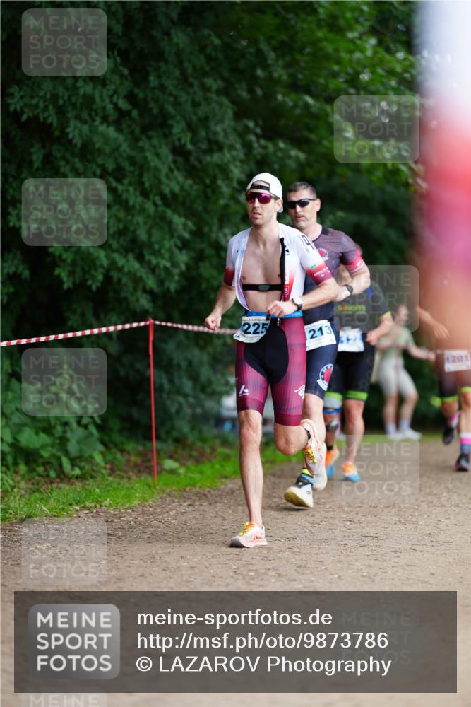 21.06.2026 - 29. Vierlanden-Triathlon LAZAROV Photography http://msf.ph/oto/9873786 21.06.2026 14:28:38 Laufen 225, 213, 1201 meine-sportfotos.de