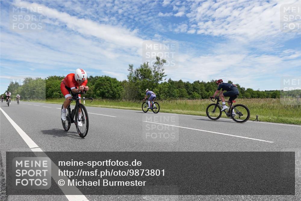 21.06.2026 - Viking Triathlon Michael Burmester http://msf.ph/oto/9873801 21.06.2026 12:43:54 Radfahren 30, 225, 225, 234, 258, 279, 343, 372, 465, 508, 509, 563, 576, 605 meine-sportfotos.de