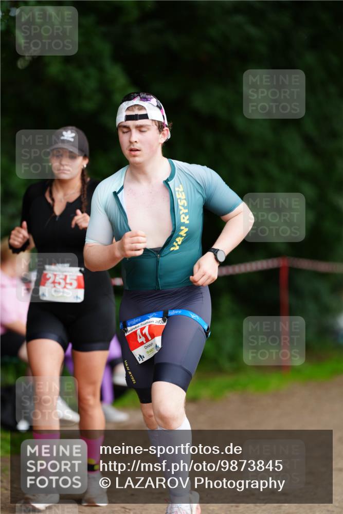 21.06.2026 - 29. Vierlanden-Triathlon LAZAROV Photography http://msf.ph/oto/9873845 21.06.2026 14:29:07 Laufen 642, 255 meine-sportfotos.de