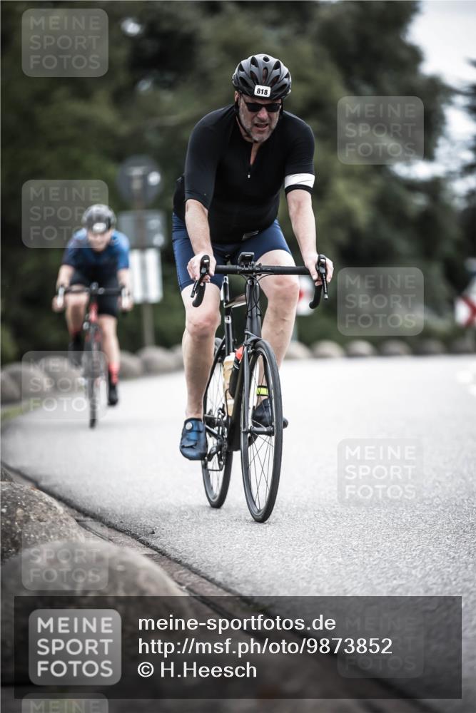 21.06.2026 - 29. Vierlanden-Triathlon H.Heesch http://msf.ph/oto/9873852 21.06.2026 12:15:56 Radfahren 818, 833, 852 meine-sportfotos.de