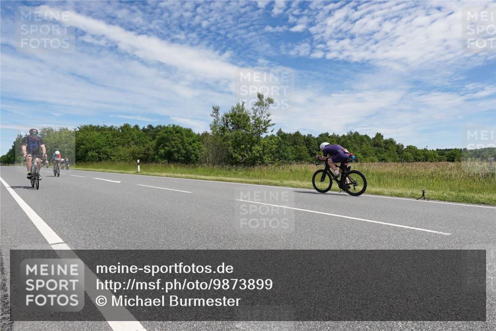 21.06.2026 - Viking Triathlon Michael Burmester http://msf.ph/oto/9873899 21.06.2026 12:44:30 Radfahren 59, 102, 161, 207, 341, 353, 395, 456, 534, 564, 623 meine-sportfotos.de