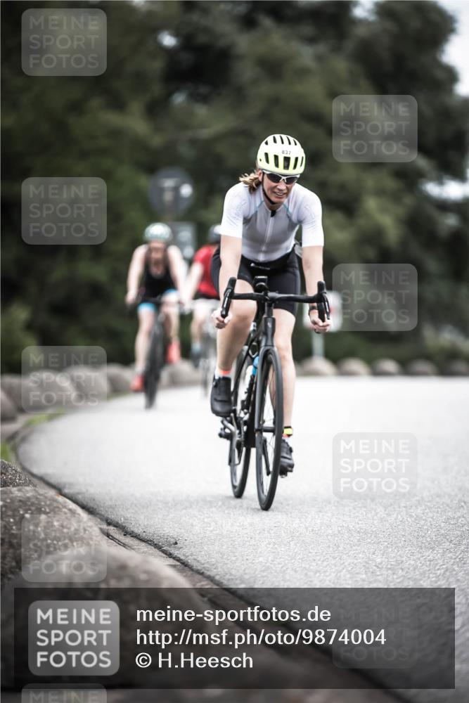 21.06.2026 - 29. Vierlanden-Triathlon H.Heesch http://msf.ph/oto/9874004 21.06.2026 12:16:10 Radfahren 834, 837, 856, 861 meine-sportfotos.de