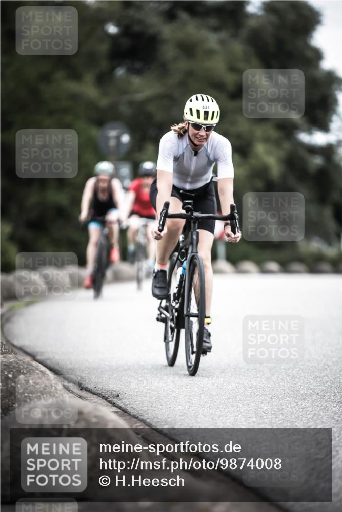 21.06.2026 - 29. Vierlanden-Triathlon H.Heesch http://msf.ph/oto/9874008 21.06.2026 12:16:10 Radfahren 834, 837, 856, 861 meine-sportfotos.de
