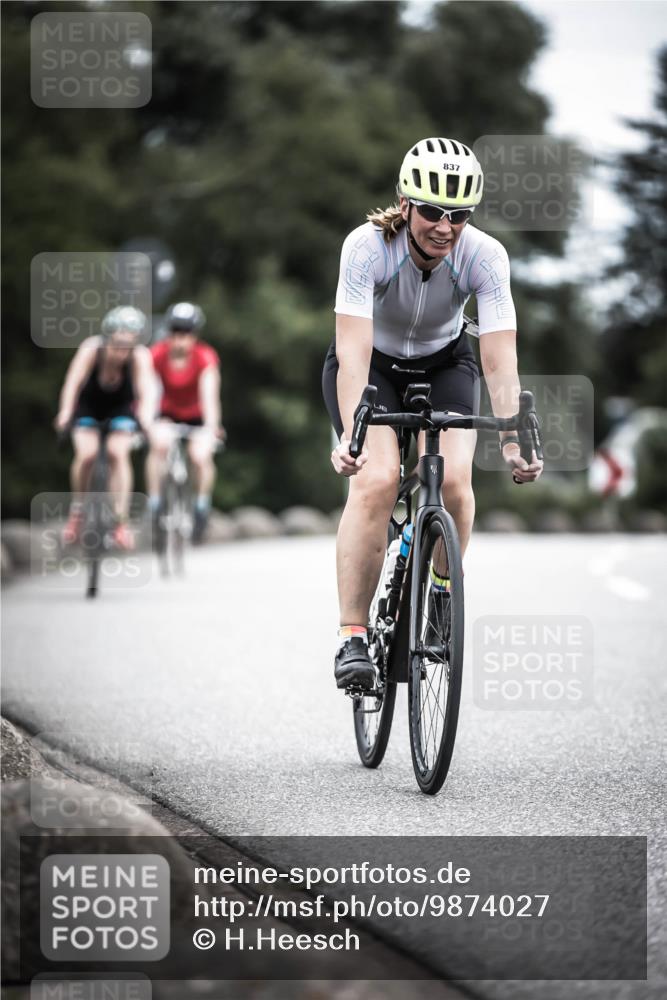 21.06.2026 - 29. Vierlanden-Triathlon H.Heesch http://msf.ph/oto/9874027 21.06.2026 12:16:10 Radfahren 834, 837, 856, 861 meine-sportfotos.de