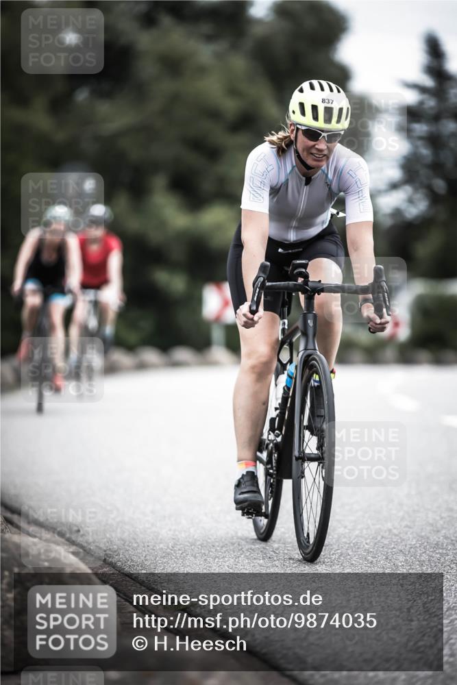 21.06.2026 - 29. Vierlanden-Triathlon H.Heesch http://msf.ph/oto/9874035 21.06.2026 12:16:10 Radfahren 834, 837, 856, 861 meine-sportfotos.de
