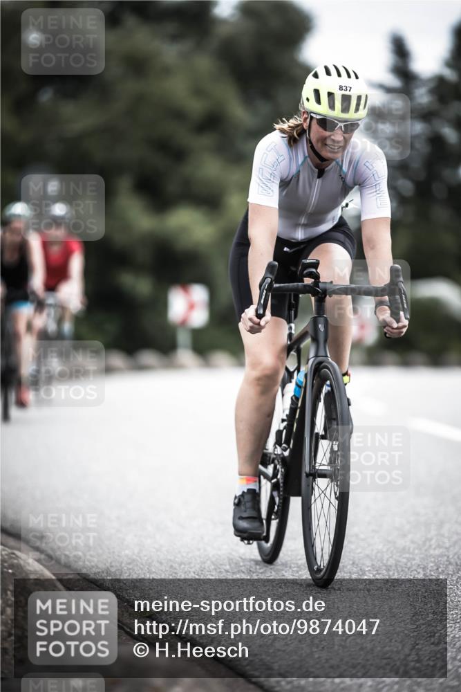 21.06.2026 - 29. Vierlanden-Triathlon H.Heesch http://msf.ph/oto/9874047 21.06.2026 12:16:10 Radfahren 834, 837, 856, 861 meine-sportfotos.de