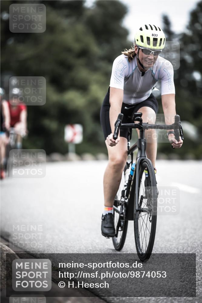21.06.2026 - 29. Vierlanden-Triathlon H.Heesch http://msf.ph/oto/9874053 21.06.2026 12:16:10 Radfahren 834, 837, 856, 861 meine-sportfotos.de