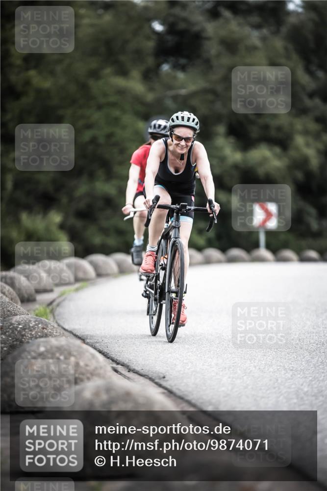 21.06.2026 - 29. Vierlanden-Triathlon H.Heesch http://msf.ph/oto/9874071 21.06.2026 12:16:11 Radfahren 834, 837, 856, 861 meine-sportfotos.de