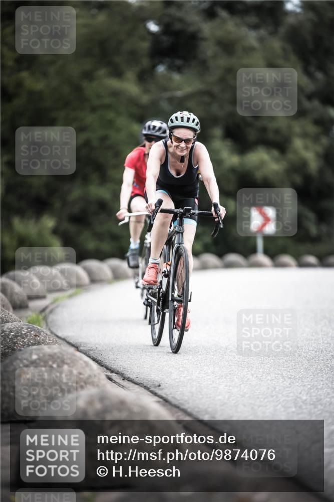 21.06.2026 - 29. Vierlanden-Triathlon H.Heesch http://msf.ph/oto/9874076 21.06.2026 12:16:11 Radfahren 834, 837, 856, 861 meine-sportfotos.de