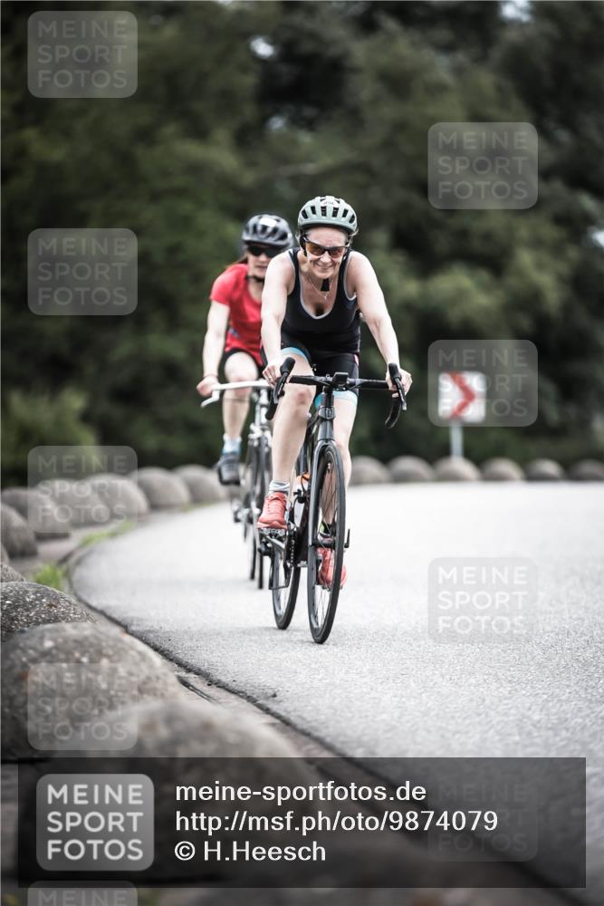 21.06.2026 - 29. Vierlanden-Triathlon H.Heesch http://msf.ph/oto/9874079 21.06.2026 12:16:11 Radfahren 834, 837, 856, 861 meine-sportfotos.de