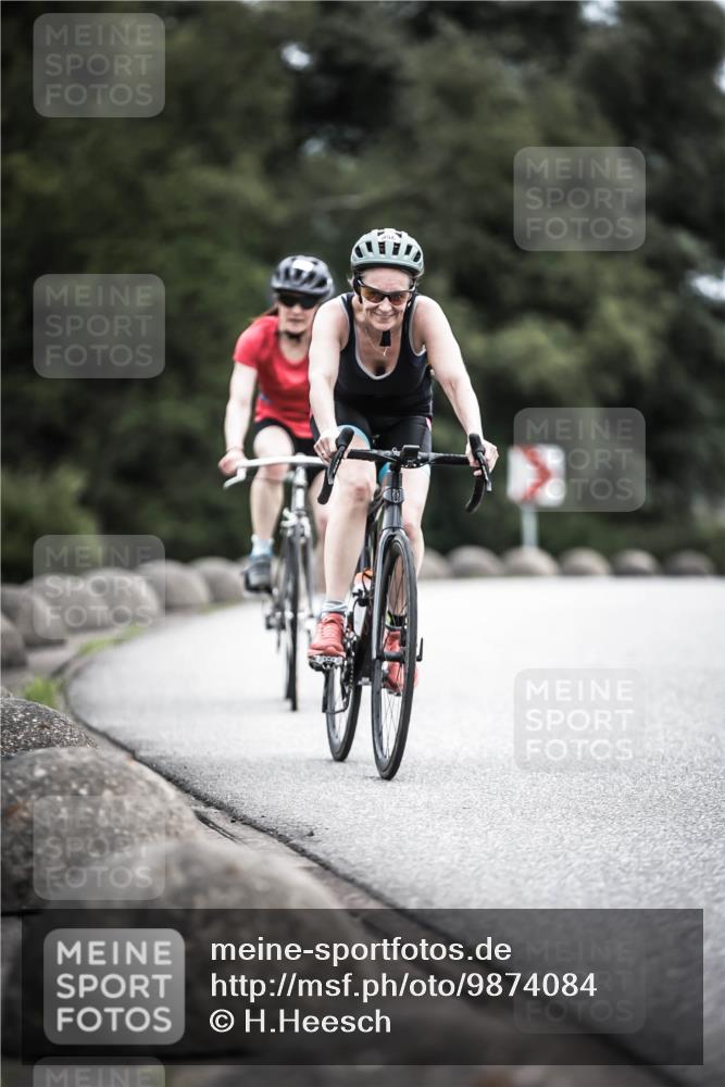 21.06.2026 - 29. Vierlanden-Triathlon H.Heesch http://msf.ph/oto/9874084 21.06.2026 12:16:11 Radfahren 834, 837, 856, 861 meine-sportfotos.de