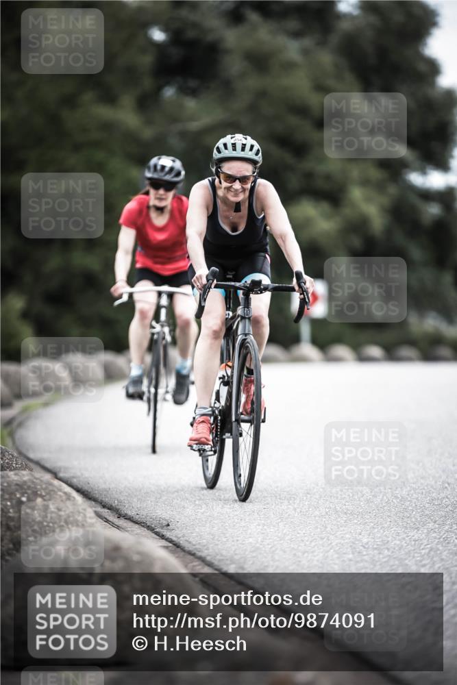 21.06.2026 - 29. Vierlanden-Triathlon H.Heesch http://msf.ph/oto/9874091 21.06.2026 12:16:11 Radfahren 834, 837, 856, 861 meine-sportfotos.de