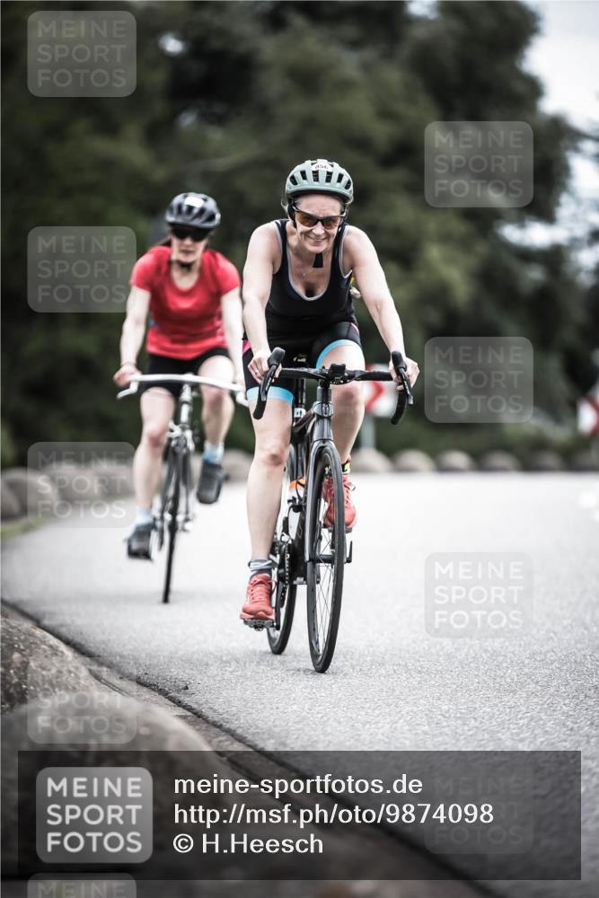 21.06.2026 - 29. Vierlanden-Triathlon H.Heesch http://msf.ph/oto/9874098 21.06.2026 12:16:12 Radfahren 820, 834, 837, 856, 861 meine-sportfotos.de