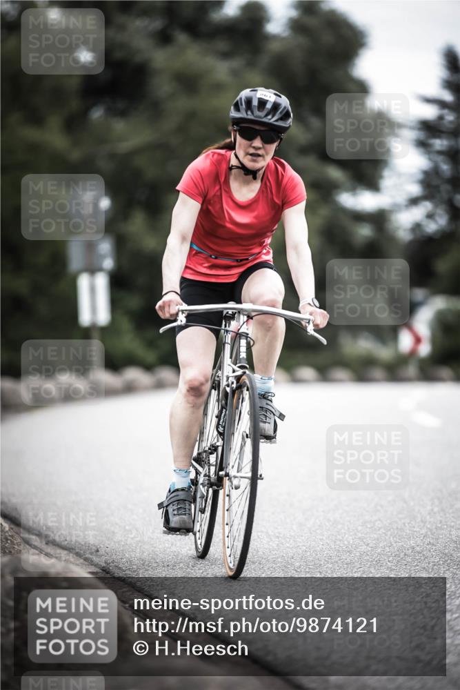 21.06.2026 - 29. Vierlanden-Triathlon H.Heesch http://msf.ph/oto/9874121 21.06.2026 12:16:12 Radfahren 820, 834, 837, 856, 861 meine-sportfotos.de