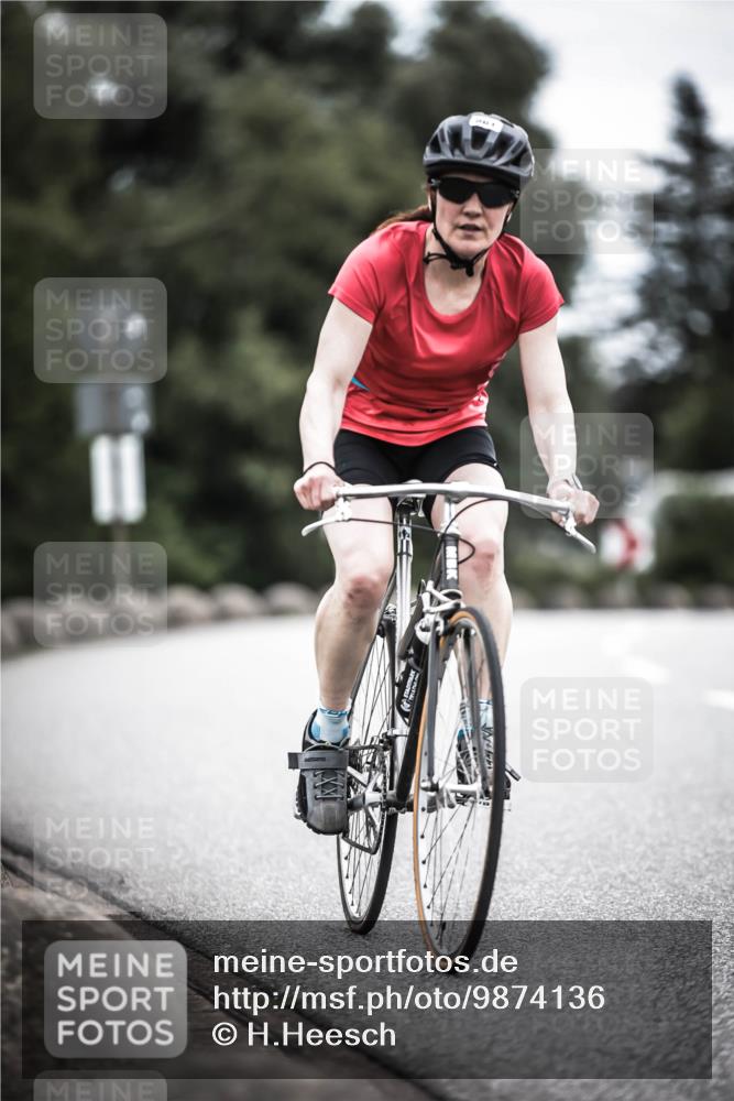 21.06.2026 - 29. Vierlanden-Triathlon H.Heesch http://msf.ph/oto/9874136 21.06.2026 12:16:13 Radfahren 820, 834, 837, 856, 861 meine-sportfotos.de