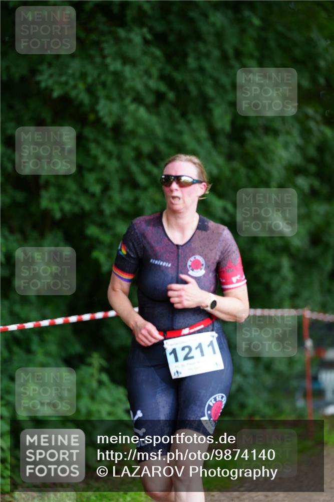 21.06.2026 - 29. Vierlanden-Triathlon LAZAROV Photography http://msf.ph/oto/9874140 21.06.2026 14:55:02 Laufen 1211, 2 meine-sportfotos.de