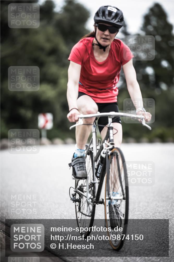 21.06.2026 - 29. Vierlanden-Triathlon H.Heesch http://msf.ph/oto/9874150 21.06.2026 12:16:13 Radfahren 820, 834, 837, 856, 861 meine-sportfotos.de