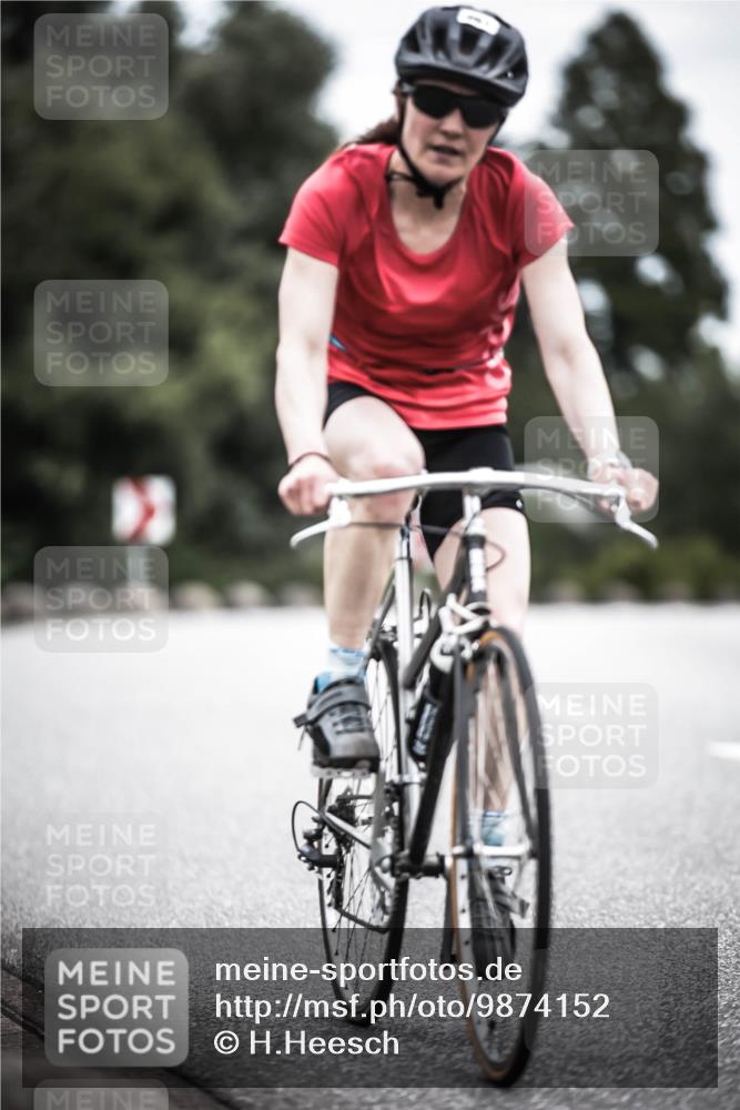 21.06.2026 - 29. Vierlanden-Triathlon H.Heesch http://msf.ph/oto/9874152 21.06.2026 12:16:13 Radfahren 820, 834, 837, 856, 861 meine-sportfotos.de