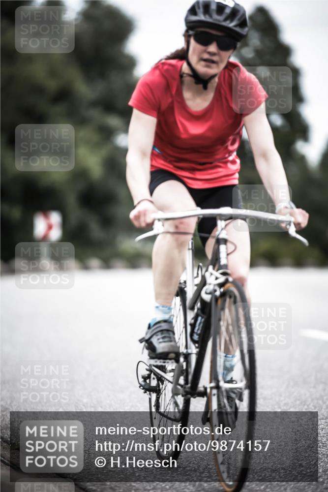 21.06.2026 - 29. Vierlanden-Triathlon H.Heesch http://msf.ph/oto/9874157 21.06.2026 12:16:13 Radfahren 820, 834, 837, 856, 861 meine-sportfotos.de