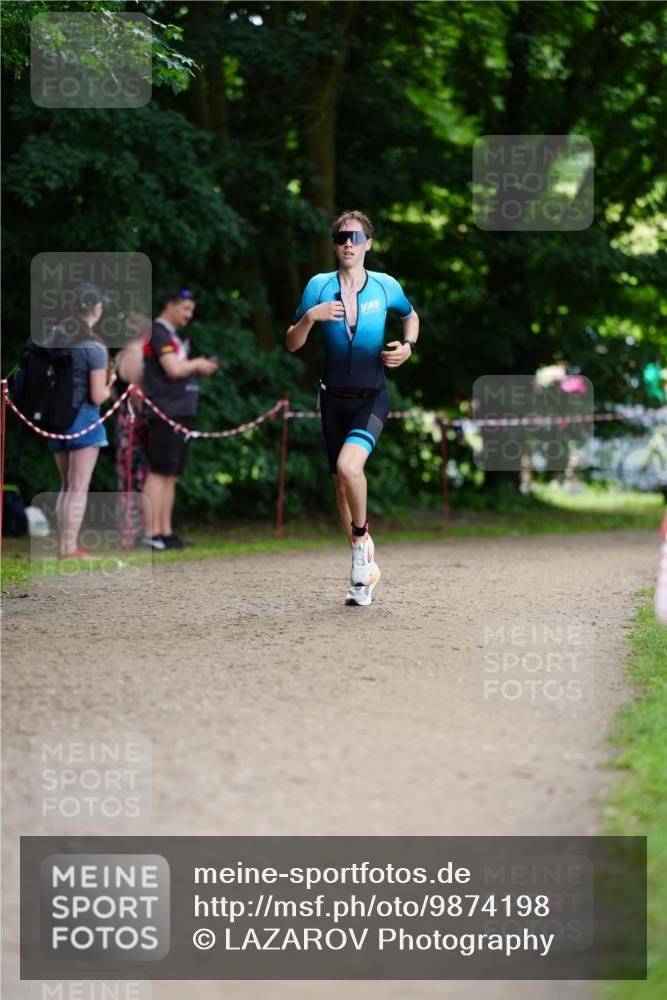 21.06.2026 - 29. Vierlanden-Triathlon LAZAROV Photography http://msf.ph/oto/9874198 21.06.2026 14:56:48 Laufen  meine-sportfotos.de