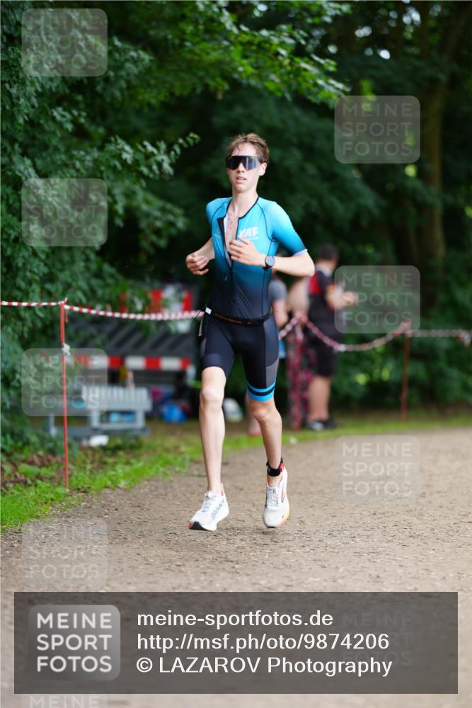 21.06.2026 - 29. Vierlanden-Triathlon LAZAROV Photography http://msf.ph/oto/9874206 21.06.2026 14:56:49 Laufen  meine-sportfotos.de